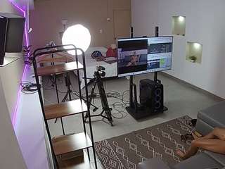 voyeurcam-jb-room-1 live cam profile