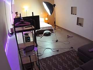 voyeurcam-jb-room-1 live cam profile