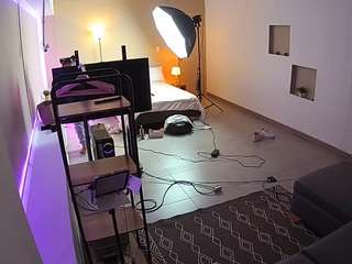 voyeurcam-jb-room-1 live cam profile