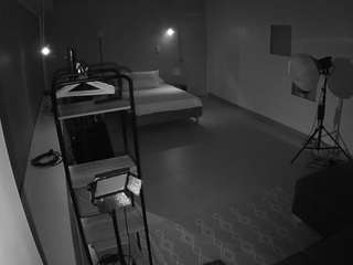 voyeurcam-jb-room-1 live cam profile