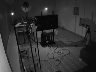 voyeurcam-jb-room-1