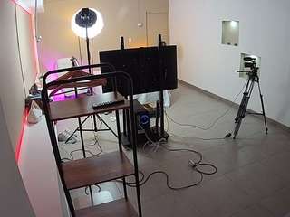 voyeurcam-jb-room-1