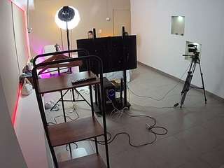 voyeurcam-jb-room-1