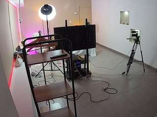 voyeurcam-jb-room-1