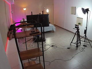 voyeurcam-jb-room-1