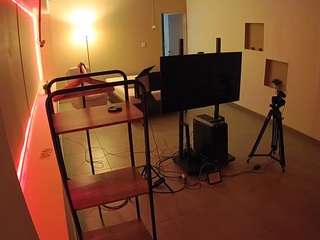 voyeurcam-jb-room-1