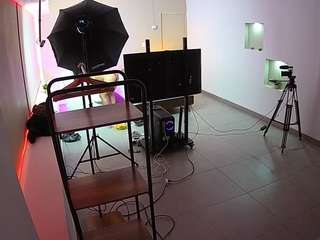 voyeurcam-jb-room-1