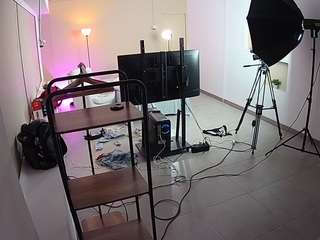 voyeurcam-jb-room-1