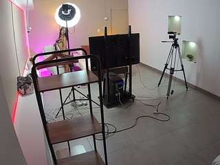voyeurcam-jb-room-1