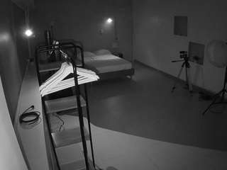 voyeurcam-jb-room-1