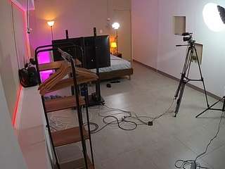 voyeurcam-jb-room-1