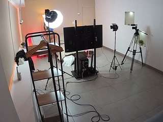 voyeurcam-jb-room-1
