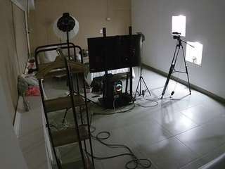 voyeurcam-jb-room-1