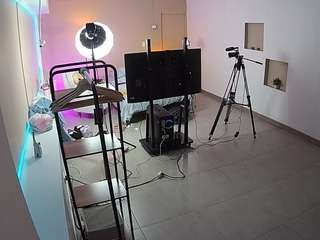 voyeurcam-jb-room-1