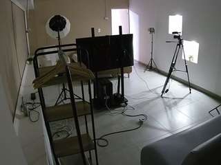 voyeurcam-jb-room-1