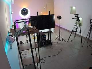 voyeurcam-jb-room-1