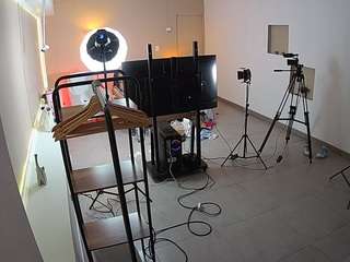voyeurcam-jb-room-1