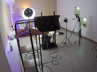 voyeurcam-jb-room-1