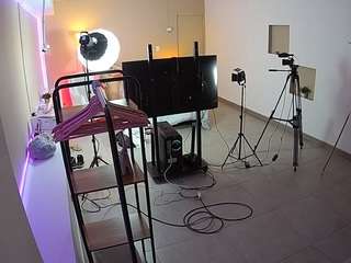 voyeurcam-jb-room-1