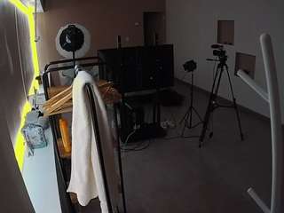 voyeurcam-jb-room-1
