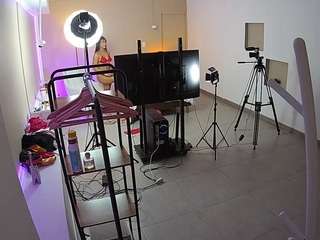 voyeurcam-jb-room-1