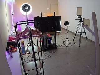 voyeurcam-jb-room-1