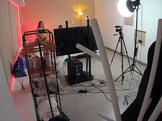 voyeurcam-jb-room-1