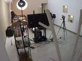 voyeurcam-jb-room-1