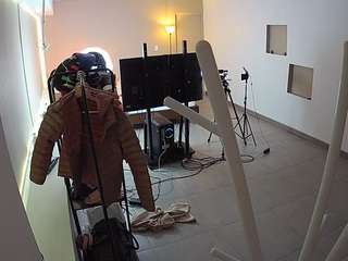 voyeurcam-jb-room-1