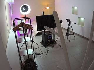 voyeurcam-jb-room-1