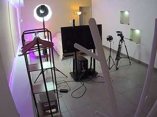 voyeurcam-jb-room-1
