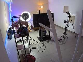 voyeurcam-jb-room-1