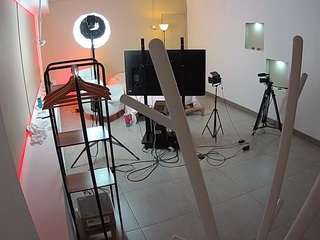 voyeurcam-jb-room-1