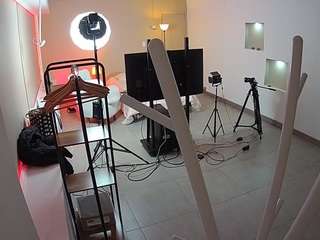 voyeurcam-jb-room-1