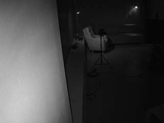 voyeurcam-jb-room-1