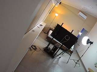 voyeurcam-jb-room-1