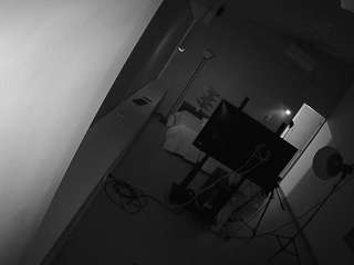 voyeurcam-jb-room-1