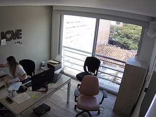 camsoda voyeurcam-jb-room-2