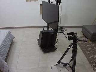 voyeurcam-jb-room-2 live cam profile