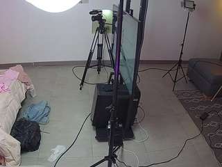 voyeurcam-jb-room-2 live cam profile