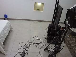 voyeurcam-jb-room-2 live cam profile