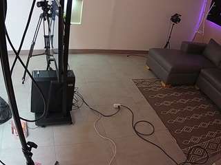 voyeurcam-jb-room-2 live cam profile