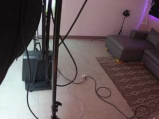 voyeurcam-jb-room-2 live cam profile