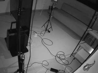 voyeurcam-jb-room-2