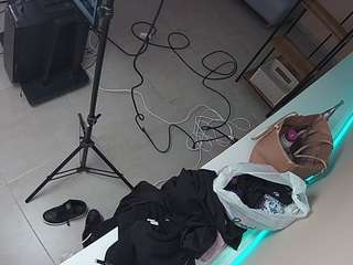 voyeurcam-jb-room-2