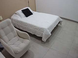 voyeurcam-jb-room-2