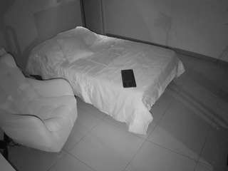 voyeurcam-jb-room-2 webcam