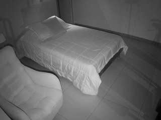 voyeurcam-jb-room-2
