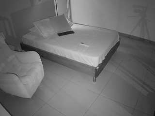 voyeurcam-jb-room-2