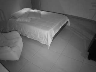 voyeurcam-jb-room-2